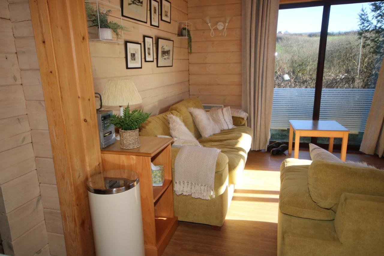 Hartland Hideaway Lodge Woolfardisworthy  Exterior foto